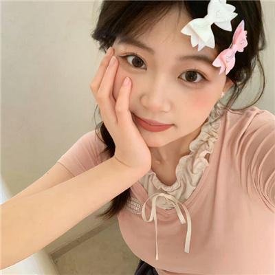 穿比基尼的外星人